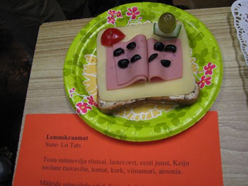Sune-Lii Tats - Lemmikraamat
